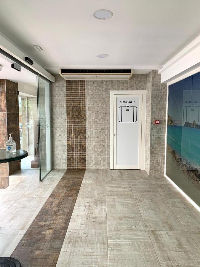 Hostal Rosalia Sant Antoni de Portmany Екстериор снимка